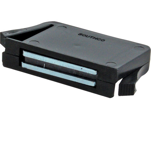 Hatco 05-30-026 Door  Catch(Magnetic,1-9/16")